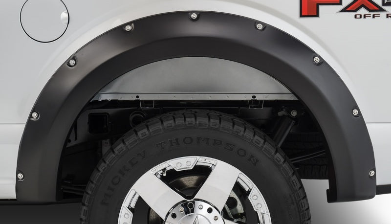 Stampede 2015-2017 Ford F-150 67.1/78.9/97.6in Bed Ruff Riderz Fender Flares 4pc Smooth