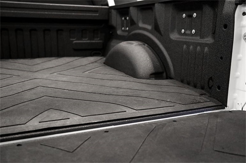 Deezee 15-23 Chevrolet/GMC Colorado/Canyon Heavyweight Bed Mat - Custom Fit 5Ft Bed (X Pattern)