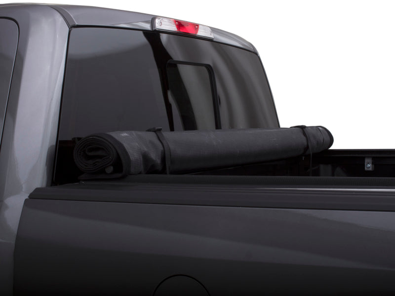 Lund 99-07 Chevy Silverado 1500 (5.8ft. Bed) Genesis Roll Up Tonneau Cover - Black
