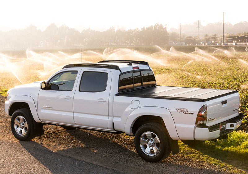BAK 00-04 Nissan Frontier 6ft 6in Bed BAKFlip G2
